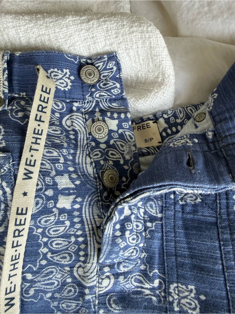 Free PeBlue Bandana-Print Mini Skirt with Drawstring - Picture 3 of 6